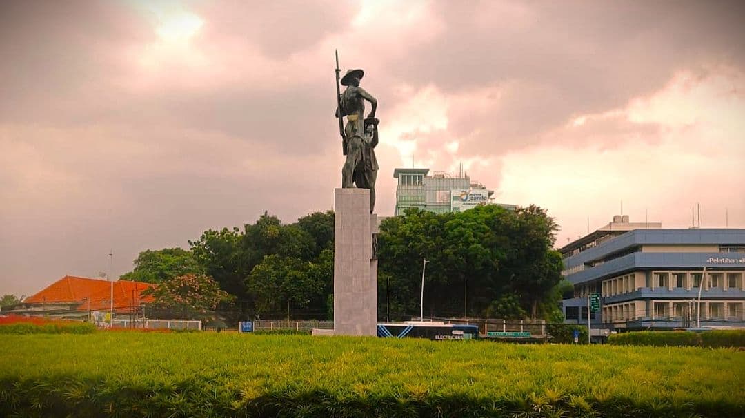 Tugu Tani Bukan Patung Petani: Ini Sejarah Aslinya